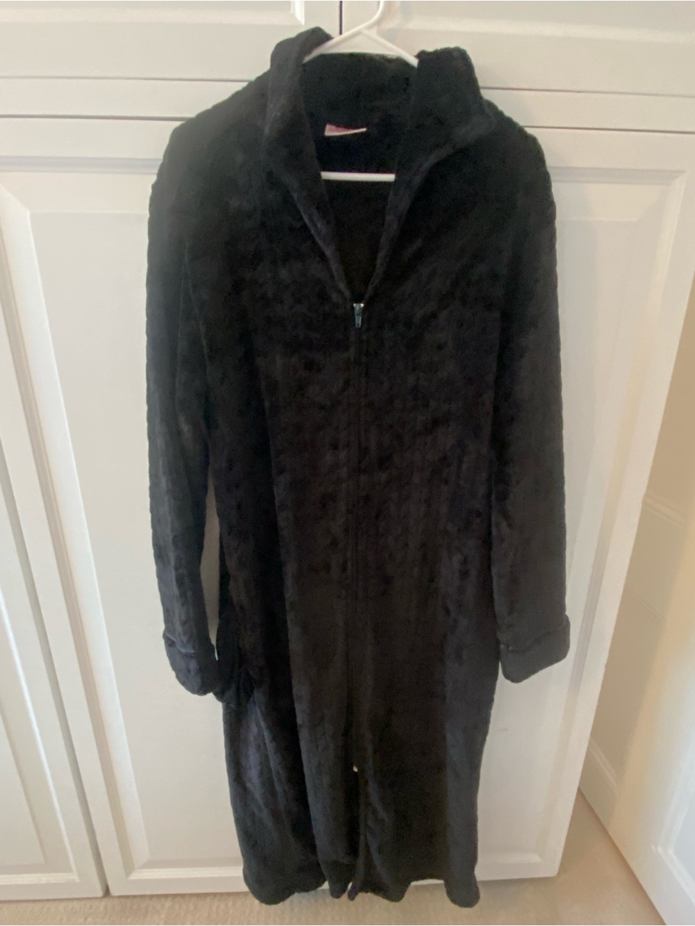 Women's Long Plush Zip-Front Coatigan - Black